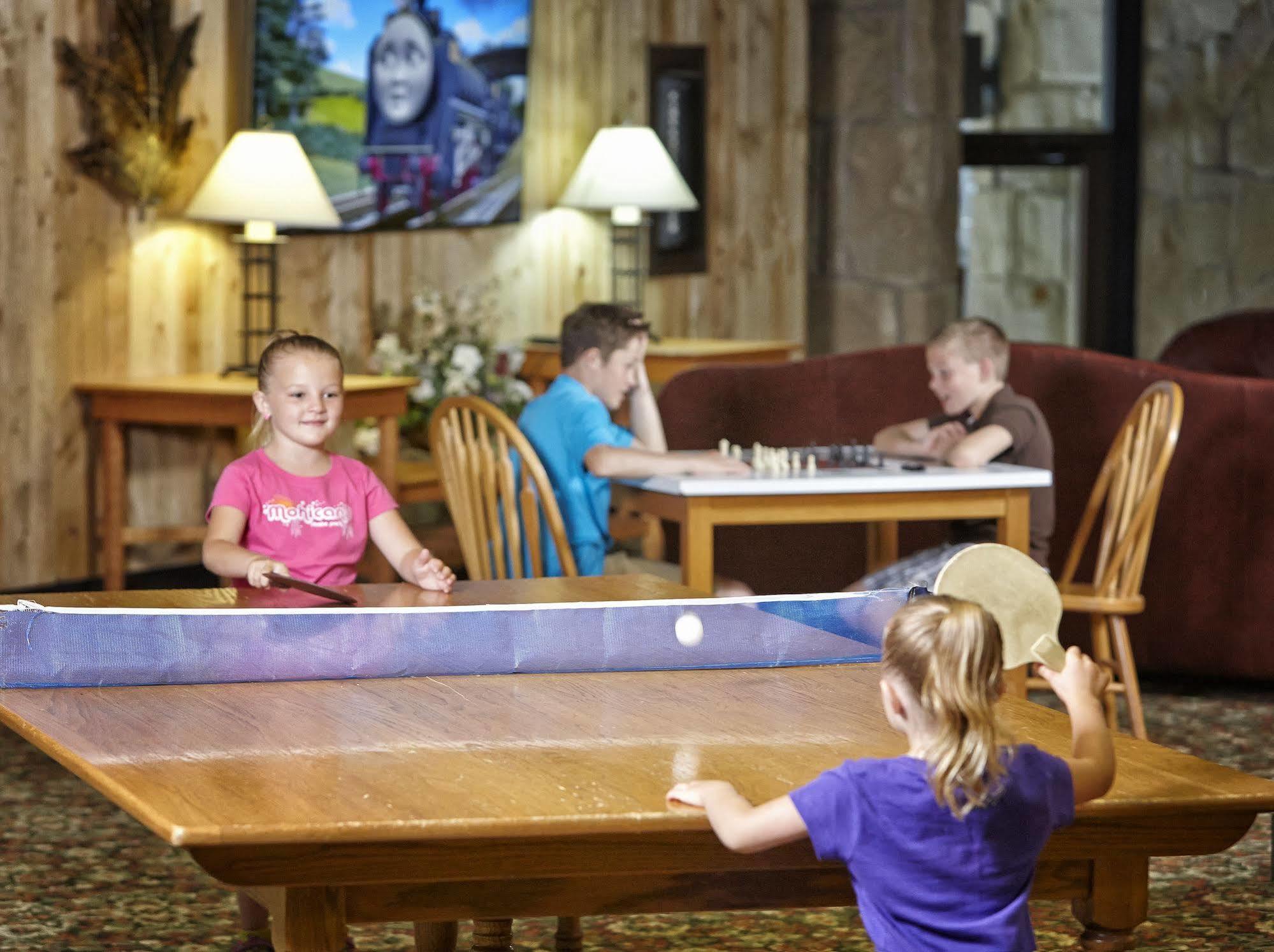 Mohican Lodge And Conference Center Perrysville Kültér fotó