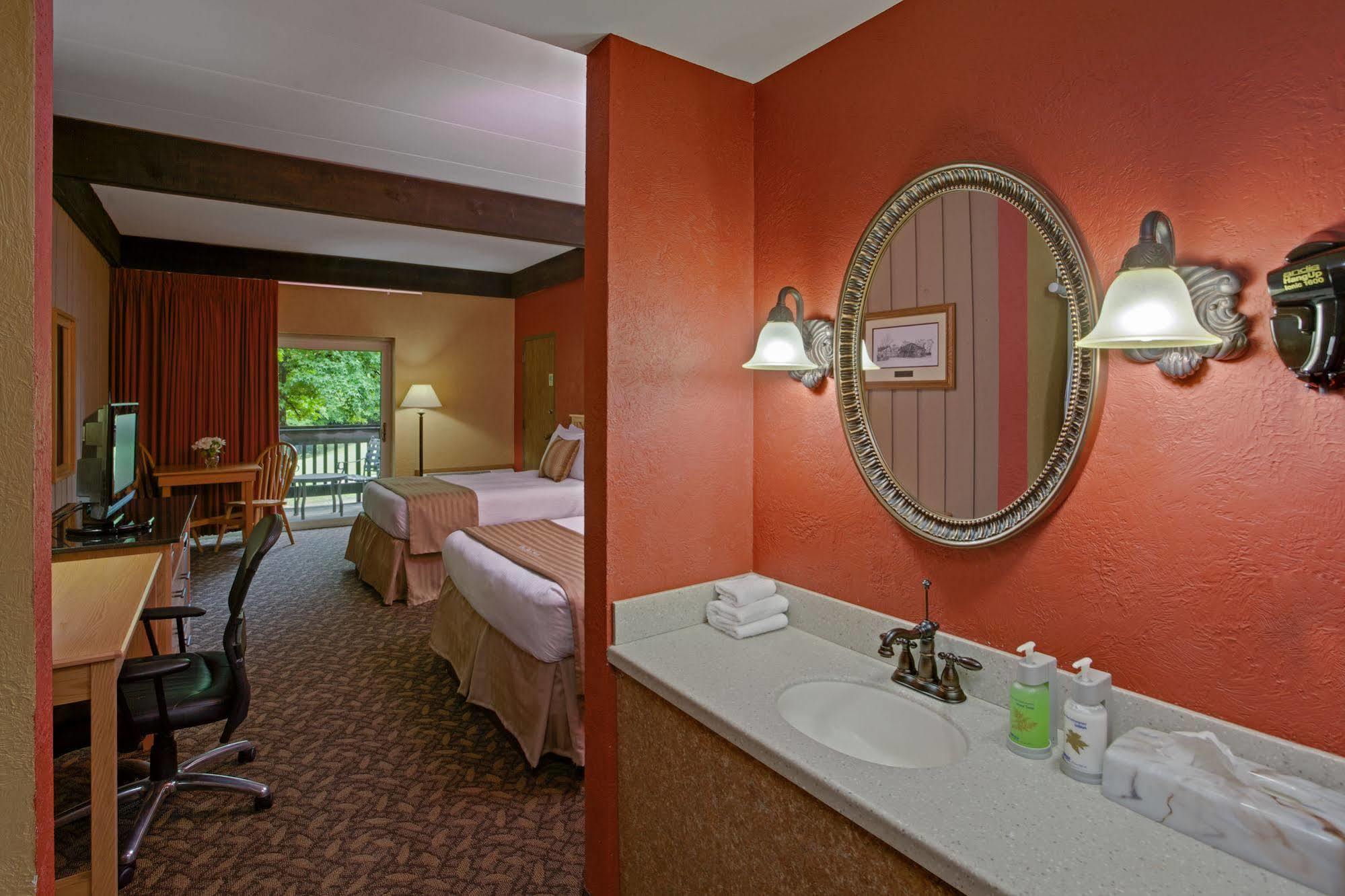Mohican Lodge And Conference Center Perrysville Kültér fotó