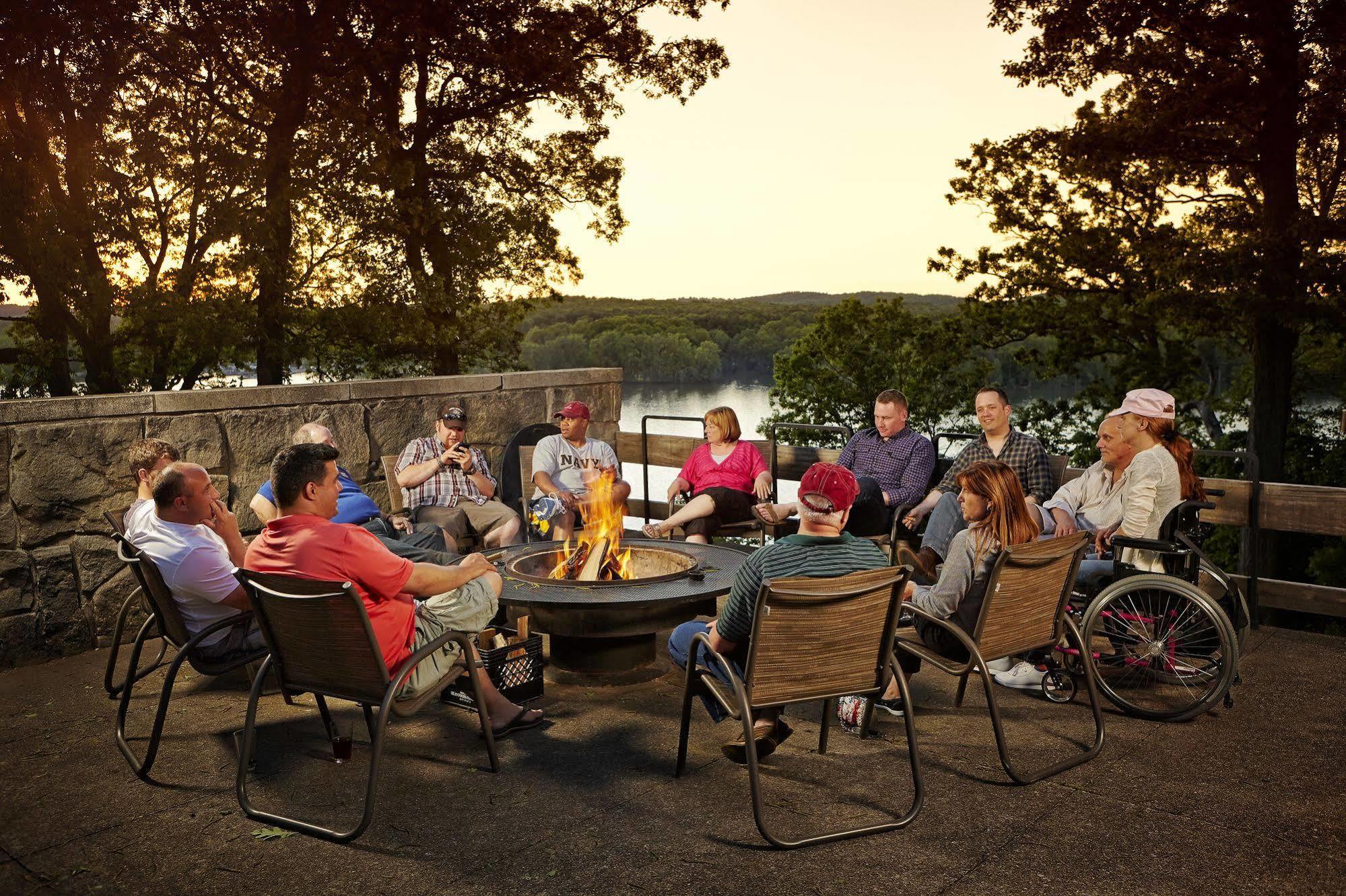 Mohican Lodge And Conference Center Perrysville Kültér fotó